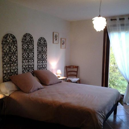 Le Martinou Bed & Breakfast Le Cayrol Exterior foto