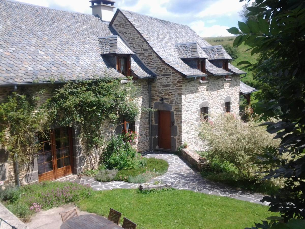 Le Martinou Bed & Breakfast Le Cayrol Exterior foto
